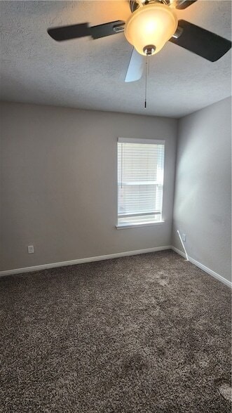 Building Photo - 2006 Theresa Dr