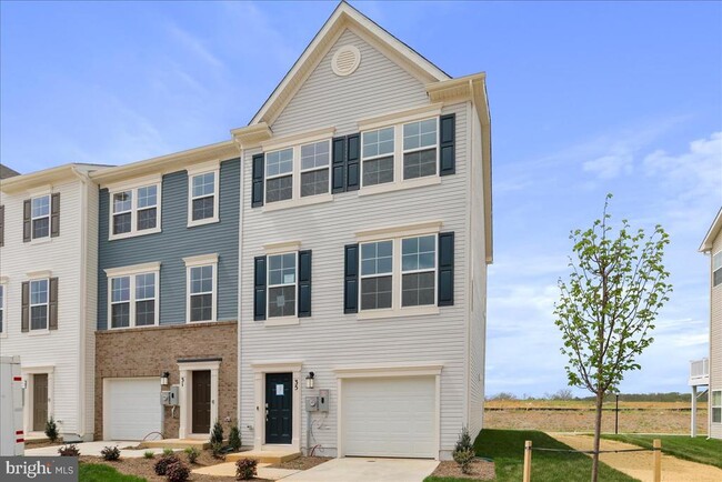 Building Photo - 35 Winterplace Dr