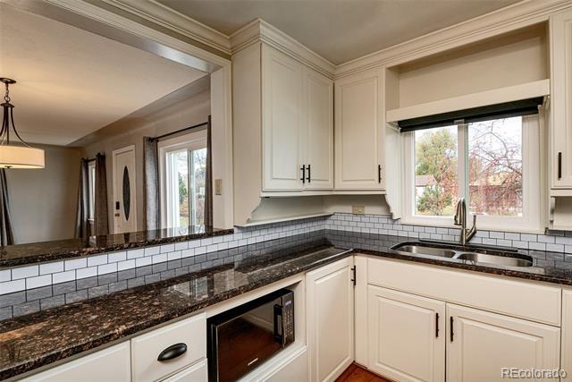 Building Photo - 1250 Emporia St