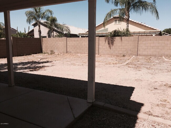 Building Photo - 16210 N 162nd Dr