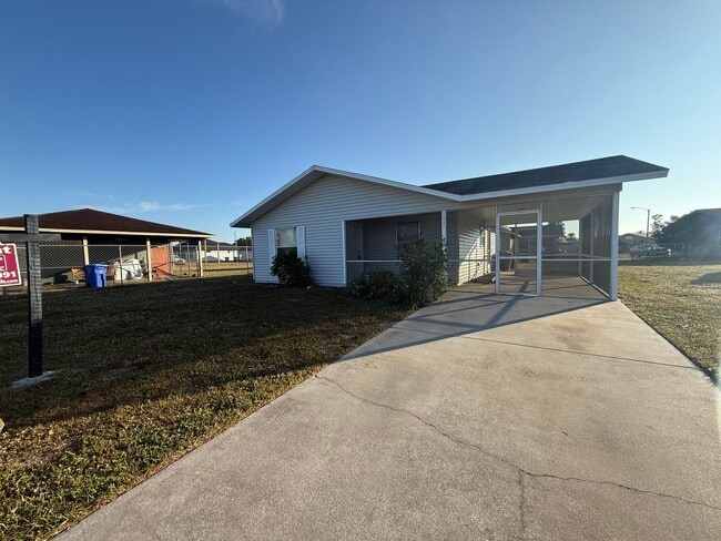 Primary Photo - 1837 S Markley Ct