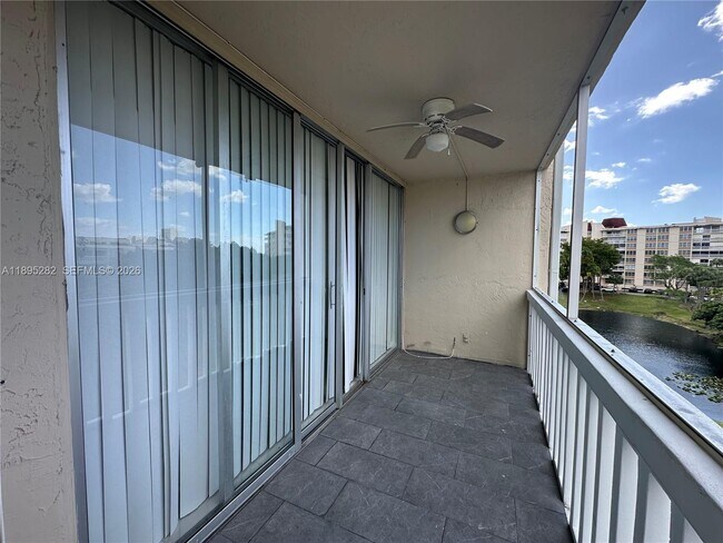 Building Photo - 7051 Environ Blvd