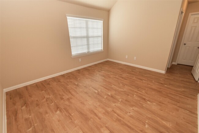 Building Photo - 3835 Cary Creek Dr