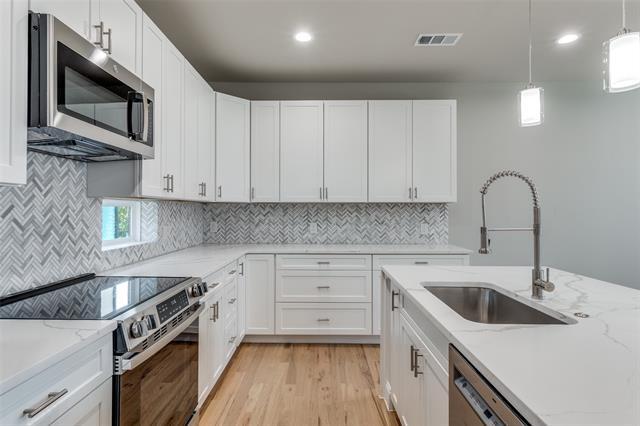 Building Photo - 4401 Cabell Dr