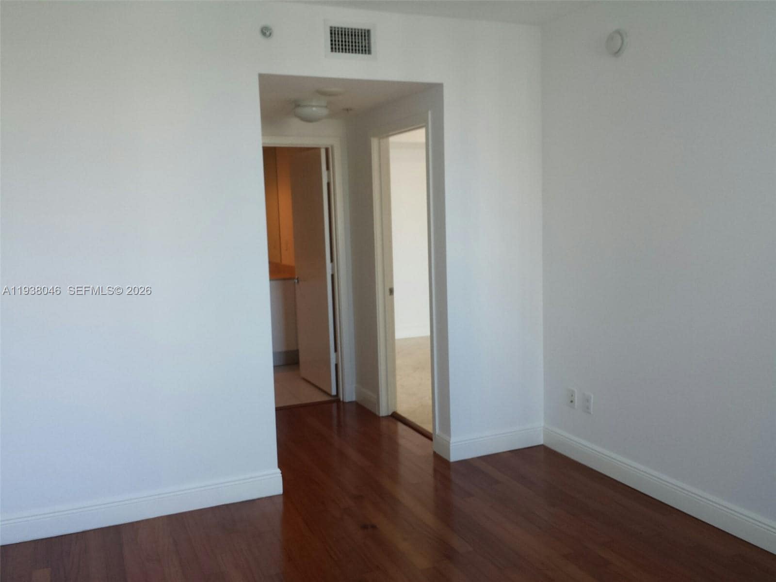 Building Photo - 325 S Biscayne Blvd