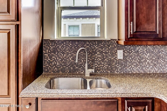 Building Photo - 14909 Venosa Cir