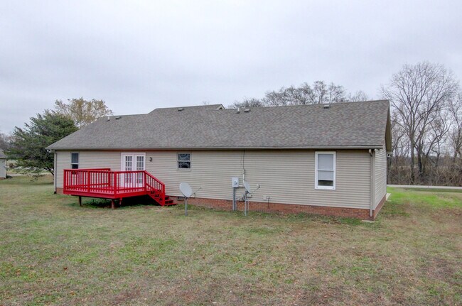 Building Photo - 2481 Clarksville Rd