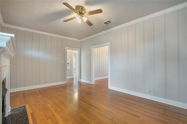 Building Photo - 4404 Birchman Ave