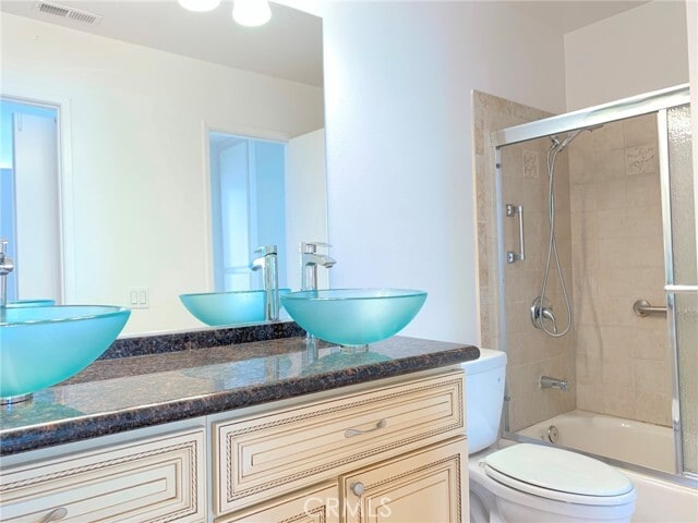 Building Photo - 2303 Presado Dr