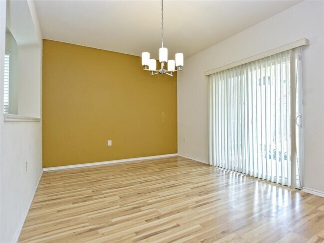 Building Photo - 6809 Sunderland Trail