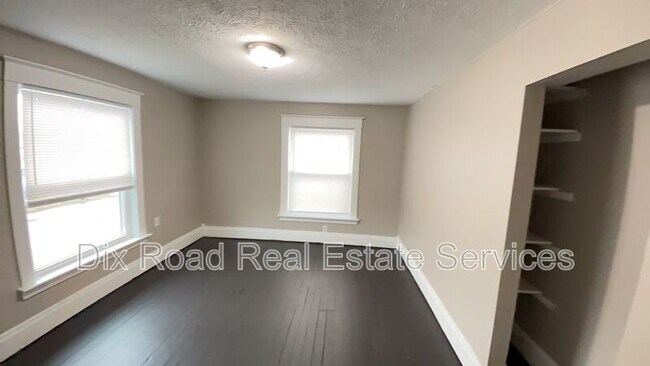 Building Photo - 1901 Tytus Ave