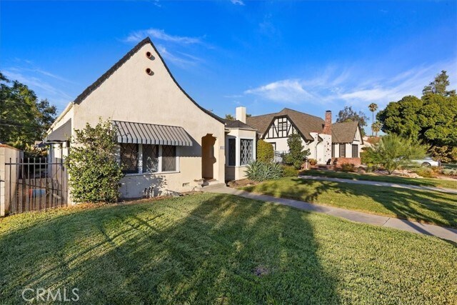 Building Photo - 4311 Sunnyside Dr
