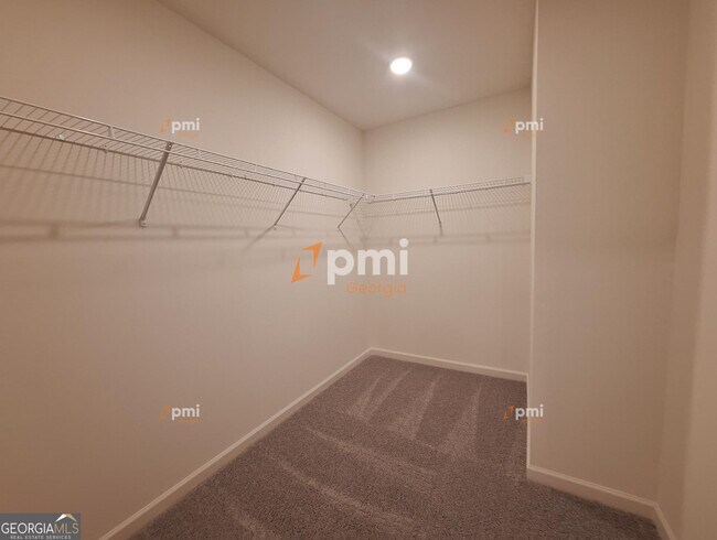 Building Photo - 182 Kinsale Dr