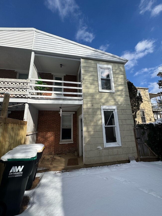 Building Photo - 28 S Charles St