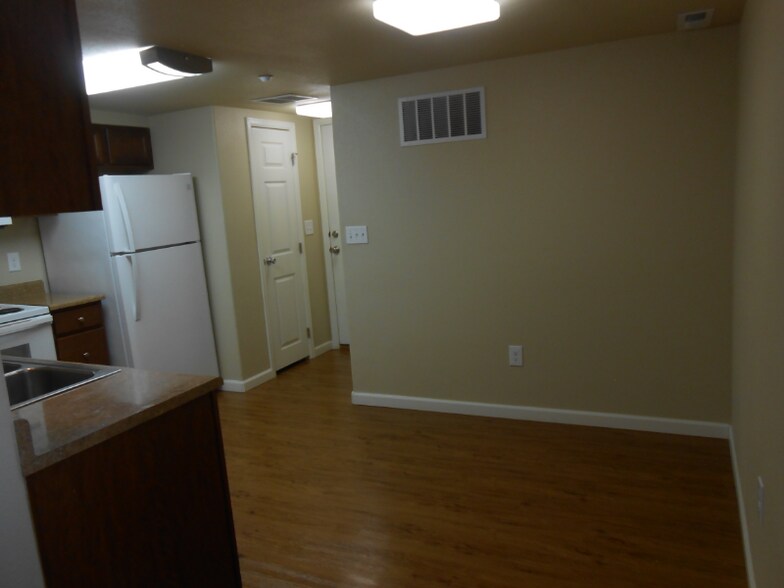 Building Photo - 3918 Goodnight Ave