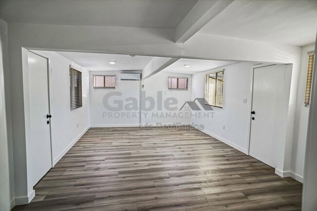 Building Photo - 23830 Newhall Ave