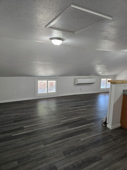 Kitchen area - 2720 Cheyenne Ave