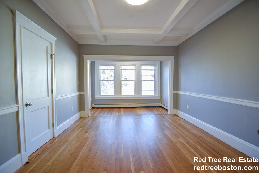 Building Photo - 141 Sutherland Rd
