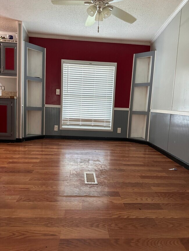 Building Photo - 21176 Boquet Dr