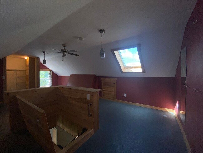 Building Photo - 125 Sun Haven Ln