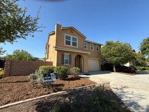 Building Photo - This beautiful home is on corner lot and with energy efficient features including solar.  New flo...