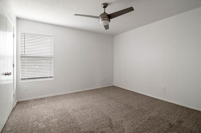 Building Photo - 2217 Bradford Pear Dr