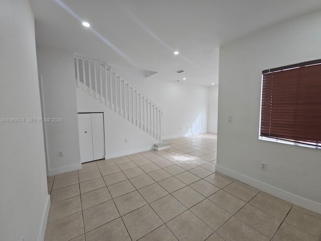 Building Photo - 10919 SW 182nd Ln