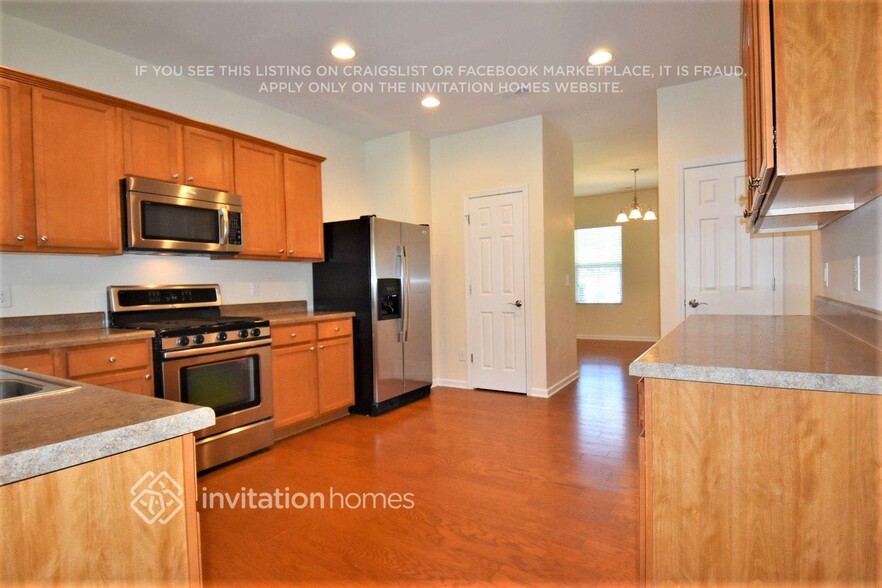 Building Photo - 3808 Althorp Drive