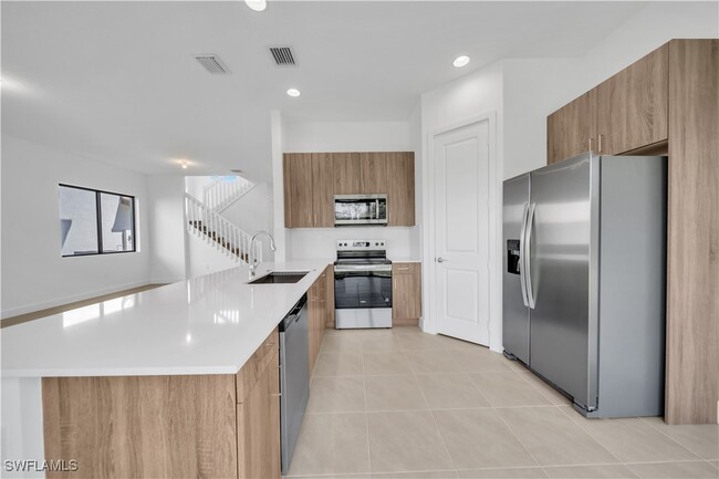 Building Photo - 5832 Agostino Way