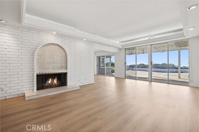 Building Photo - 2501 Blue Water Dr