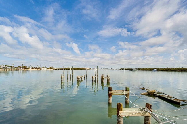 Building Photo - 1745 Gulf Blvd