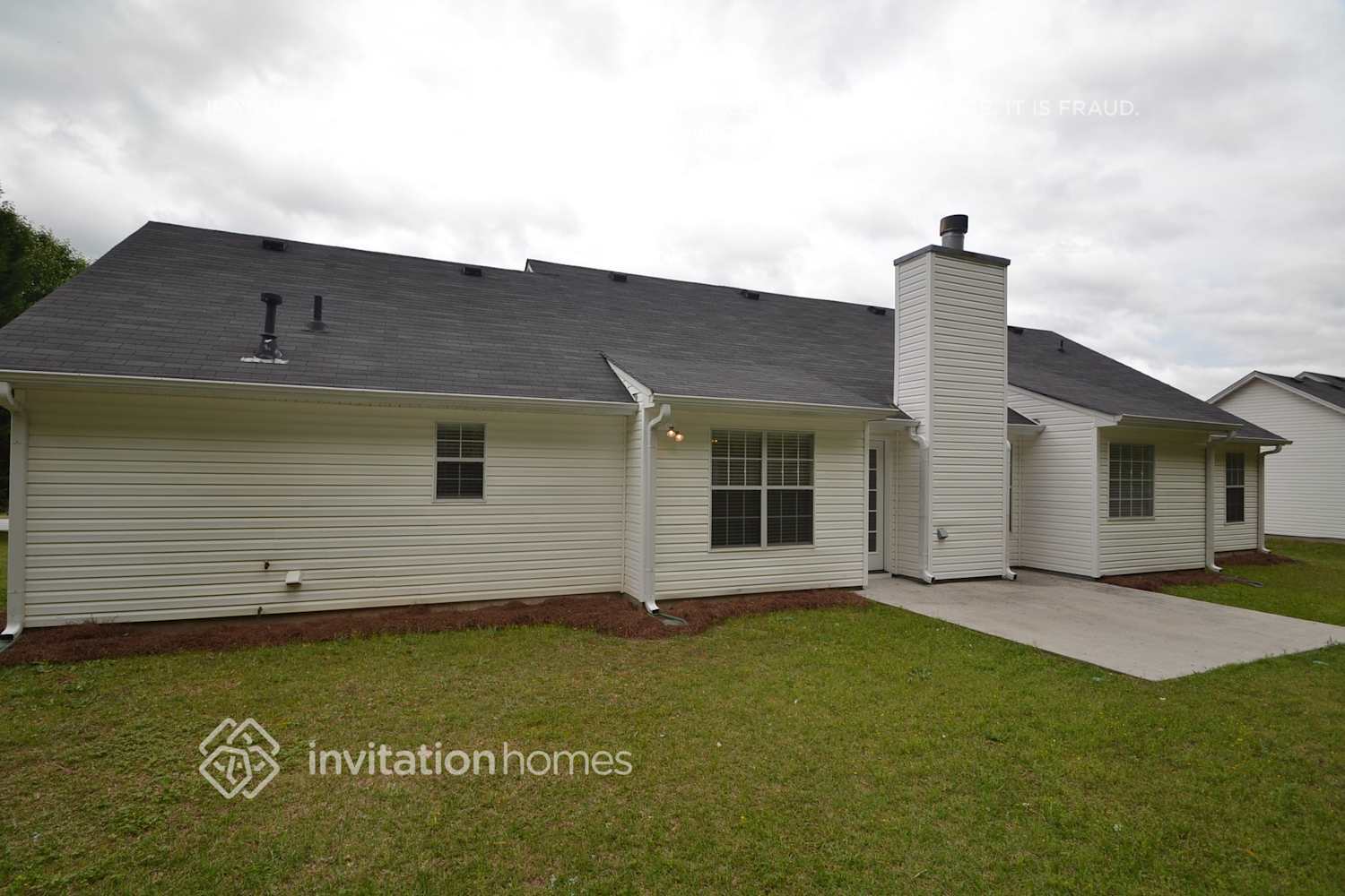 Building Photo - 2315 Shady Oaks Dr