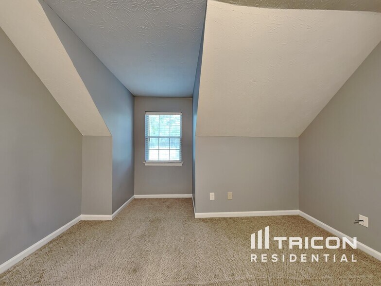 Building Photo - 3017 Ansley Manor Ct