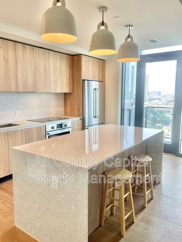 Building Photo - 84 East Ave