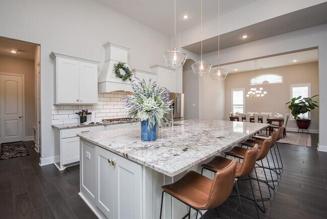 Building Photo - 4718 Mesquite Terrace Dr