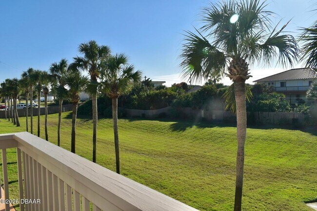Building Photo - Furnished Townhome In Ponce Inlet!