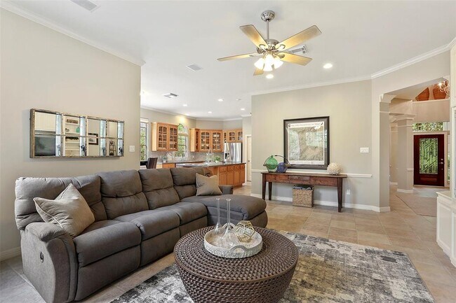 Building Photo - 71 Ivory Moon Pl