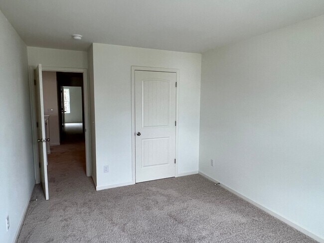 Building Photo - Newly Constructed Elston Floor plan 4 Bedroom / 2.5 Bath