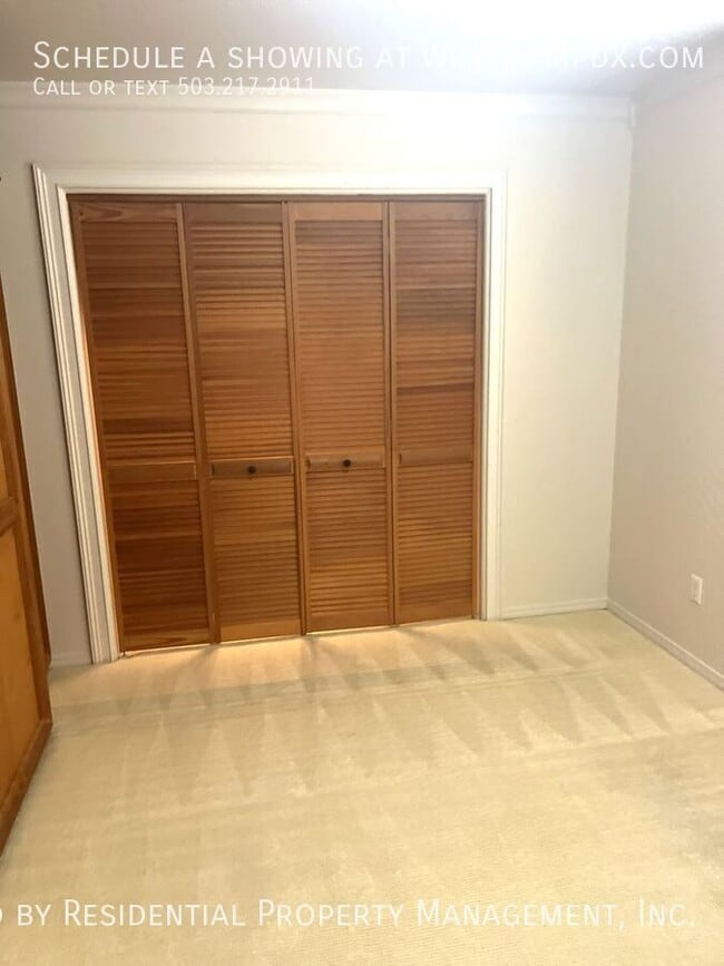 Building Photo - 6463 NW Wenmarie Dr