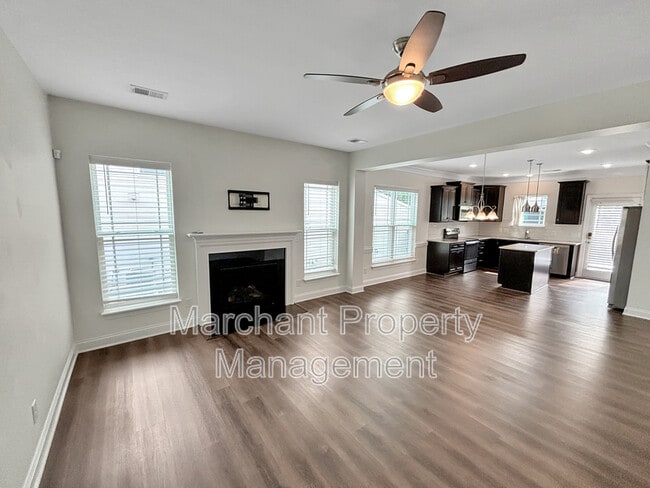 Building Photo - 28 Arnold Mill Rd