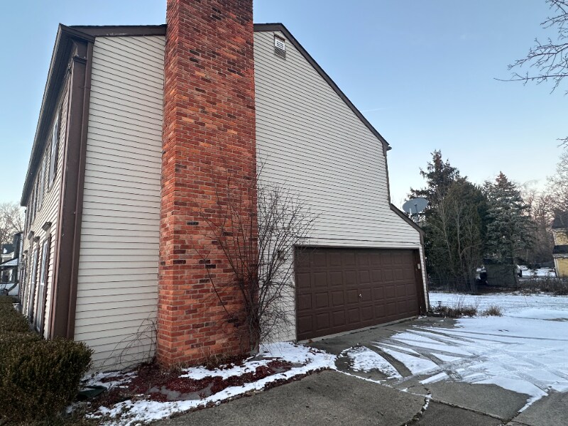 Building Photo - 5226 Cedarhurst Dr