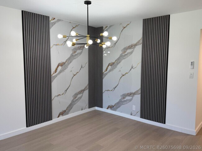 Building Photo - 2661 S Course Dr