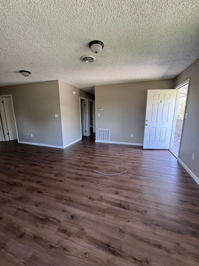 Building Photo - 330 Timothy Rd