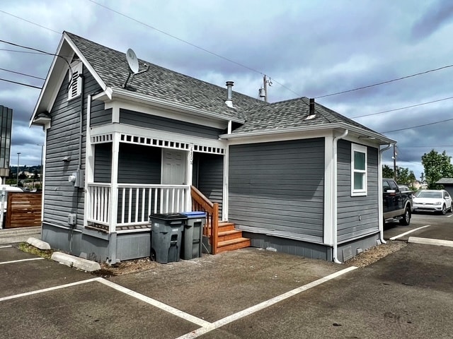 Building Photo - 880 Burwell St
