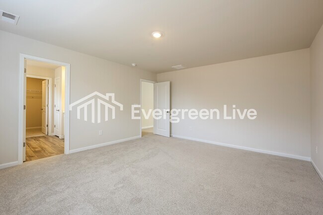 Building Photo - now