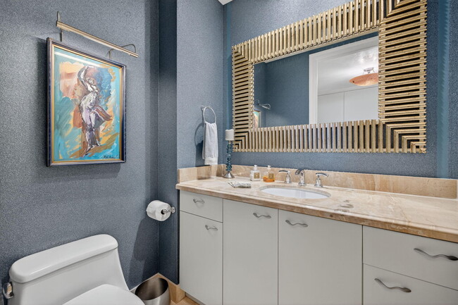 Building Photo - 1600 S Ocean Blvd