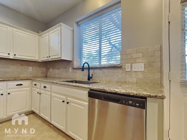 Building Photo - 3707 Lauderwood Ln