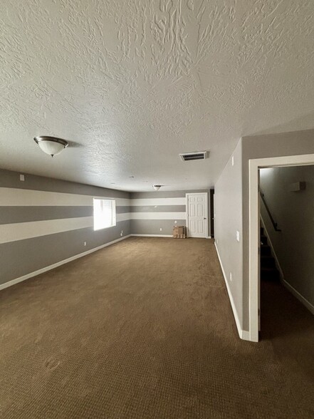 Building Photo - 2750 Augusta Dr