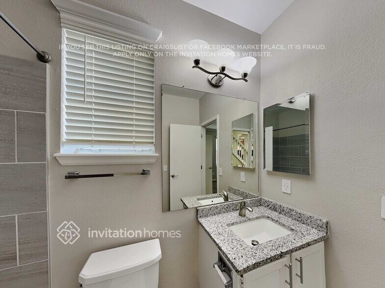 Building Photo - 10769 Wheatfield Ln