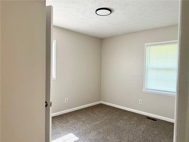 Building Photo - 4449 Cedar Ridge Trail